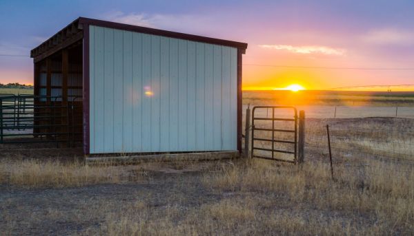 Pole Building Siding Service in Sterling